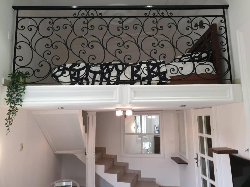 Eve Home Yaoundé Extérieur photo